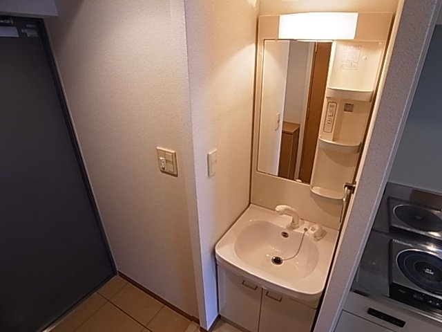 神戸市須磨区大池町５丁目の賃貸マンションの洗面所