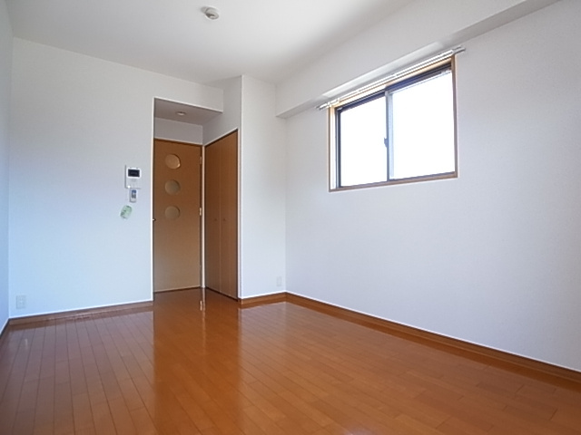 神戸市須磨区大池町５丁目の賃貸マンションの内装|洋室