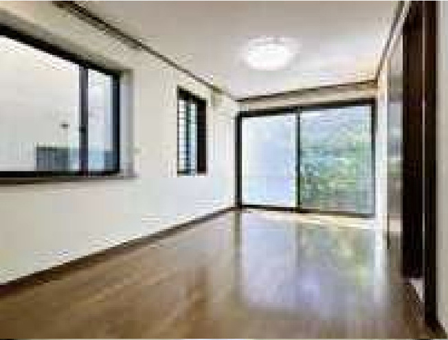 【居間・リビング】 | 滑川町月の輪３丁目　中古戸建