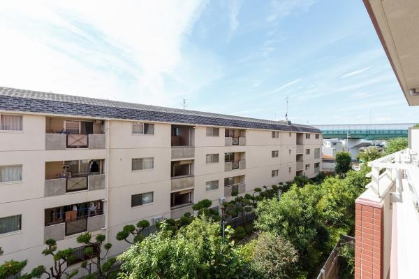 シティハウス守口の展望|物件からの展望
■物件内覧・資金計画相談・住宅ローン相談、リフォーム相談、お問合せ受付中■
※当日・翌日のご内覧、ご相談はお電話でのお問合せがスムーズです！