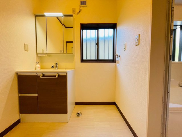 【脱衣所】 | 熊谷市別府２丁目　中古戸建