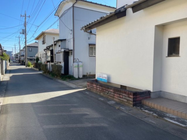【前面道路含む現地写真】 | 熊谷市別府２丁目　中古戸建