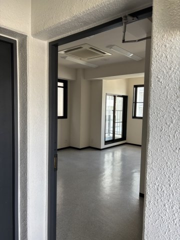 【名東区】LOTUS(ロータス)の内装