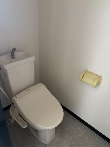 【名東区】LOTUS(ロータス)のトイレ