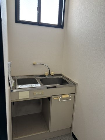 【名東区】LOTUS(ロータス)のキッチン