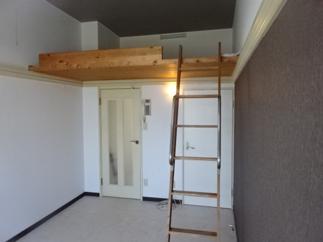 サンシャイン高丸の子供部屋