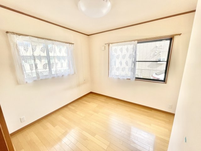 【中古戸建】高崎市浜尻町の洋室|■洋室