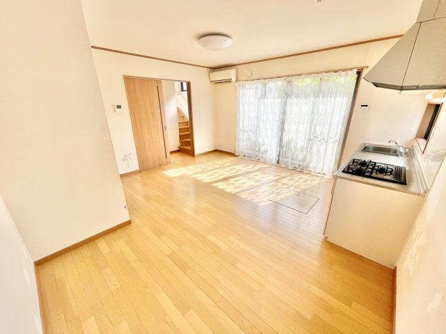 【中古戸建】高崎市浜尻町の居間・リビング|■リビング