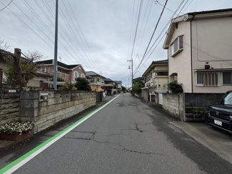 【前面道路含む現地写真】