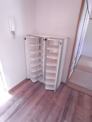 【玄関】 | オアシス中央C