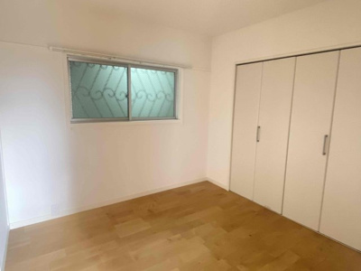 【洋室】 | ファミール長居 | 5.5帖の洋室です！