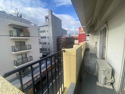 【バルコニー】 | ファミール長居 | 広々としたバルコニーです。