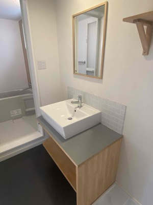 【独立洗面台】 | ファミール長居 | おしゃれな独立洗面台です！