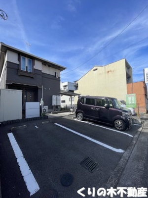 【駐車場】 | サニーかざはや | 駐車場があります