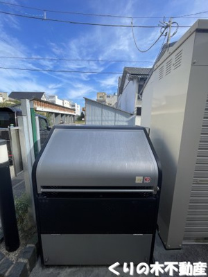 【その他】 | サニーかざはや | 敷地内ゴミ置き場です