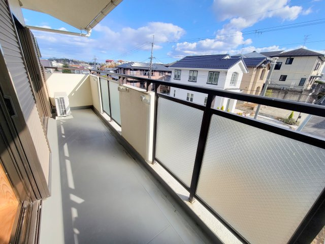 ロイヤル静和テラスハウスのバルコニー