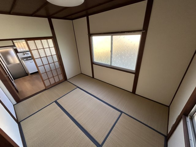 第2登貴和ハイツ 西棟の和室