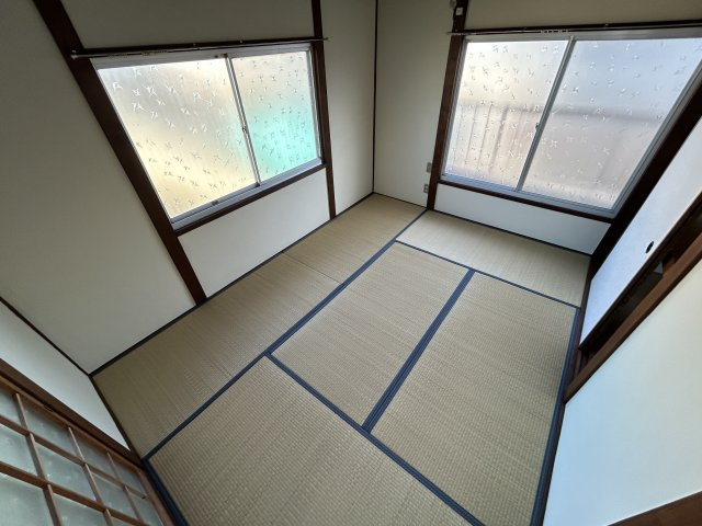 第2登貴和ハイツ 西棟の和室