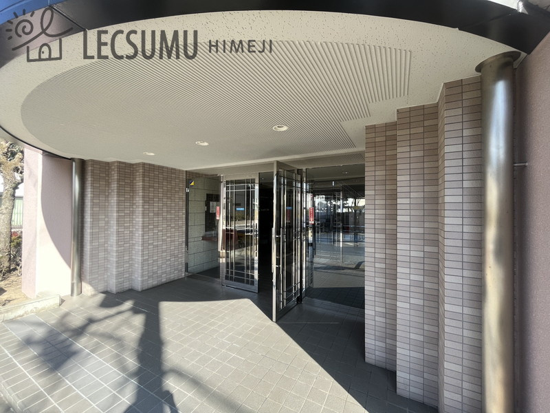 ライフコート北野のエントランス