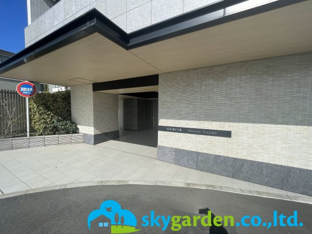 グレーシア湘南辻堂のエントランス