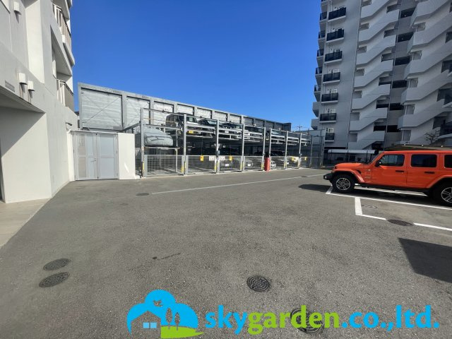 グレーシア湘南辻堂の駐車場