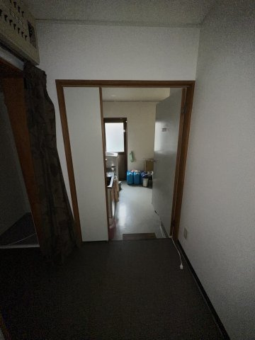 津山市上河原　エステサロン跡の内装