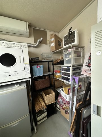 津山市上河原　エステサロン跡の内装