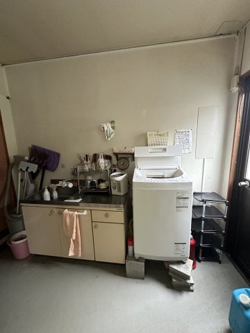 津山市上河原　エステサロン跡の内装