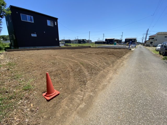 建築条件なし　八街市朝日売地11号地の外観