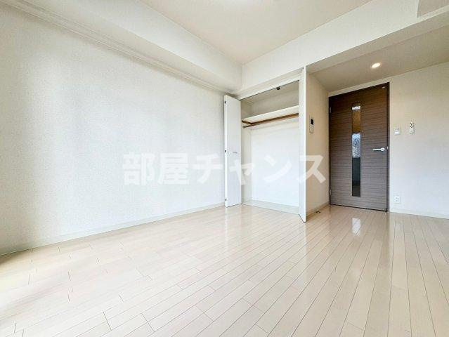 UURコート名古屋名駅の寝室