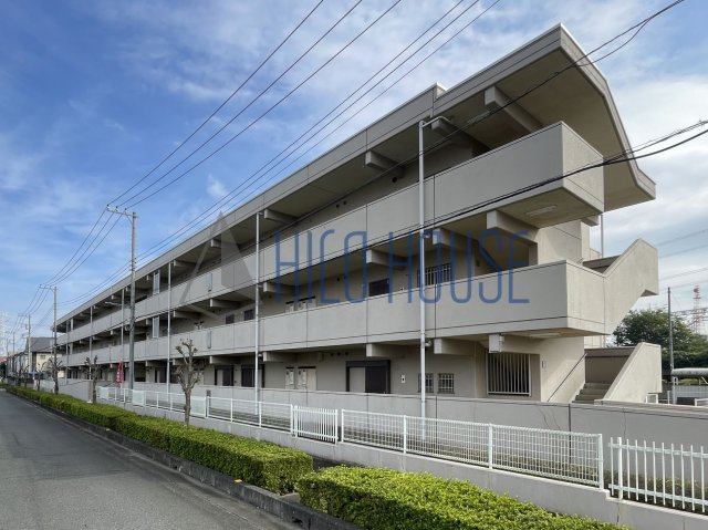 鶴ヶ島新町ハイツの外観
