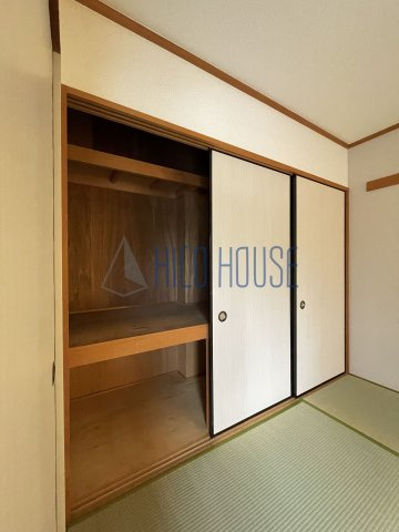 鶴ヶ島新町ハイツの収納