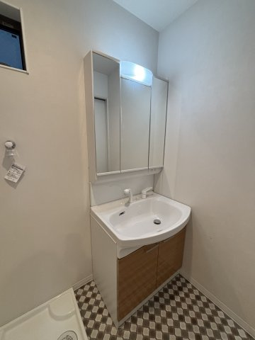 Gran　Claudia寝屋川の洗面所|広い洗面スペース
