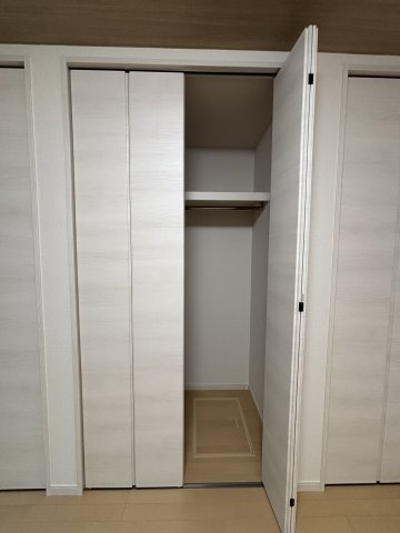 Gran　Claudia寝屋川の収納|収納スペース豊富です
