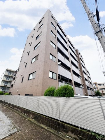マイキャッスル西葛西の外観|2000年10月に竣工した総戸数39戸のマンション