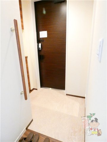 モンターニュの玄関