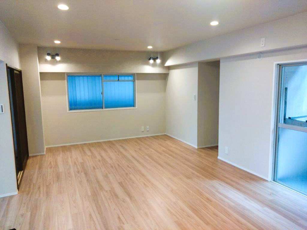 丸美シャトー大須の居間・リビング