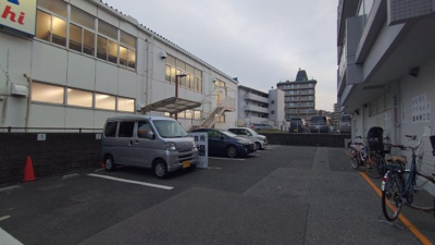 【駐車場】 | サンライズカーサ