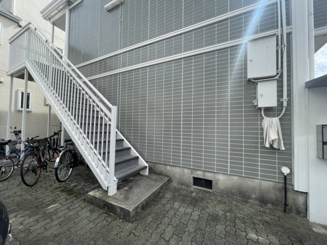 シティライフ岡本のエントランス