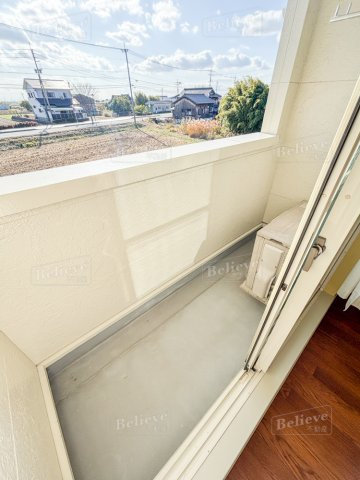 ブロッサム・Mのバルコニー|陽当たり良好なバルコニーです♪