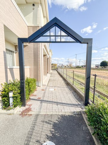 ブロッサム・Mのエントランス|清潔なエントランス♪