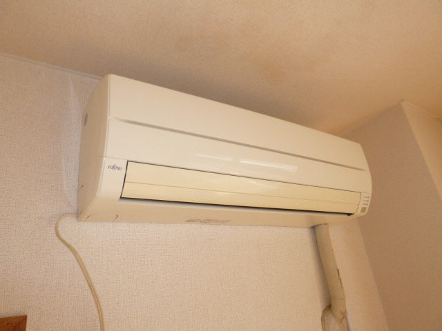 シャトレーヌ柳田Bの設備|エアコン