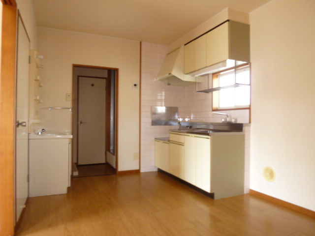 シャトレーヌ柳田Bの内装