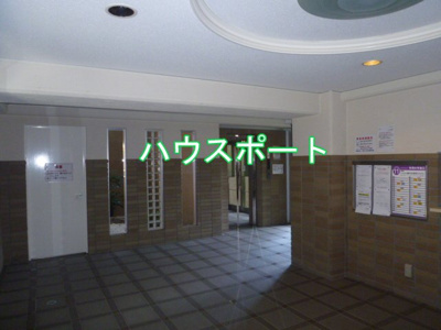 【エントランス】 | グローバル嵯峨