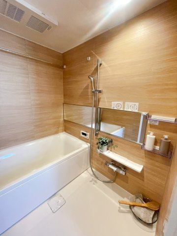 マイキャッスル葉山の浴室