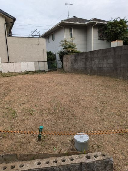 新取手売地の外観