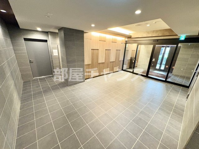 プレサンス名駅南エディフィスのロビー