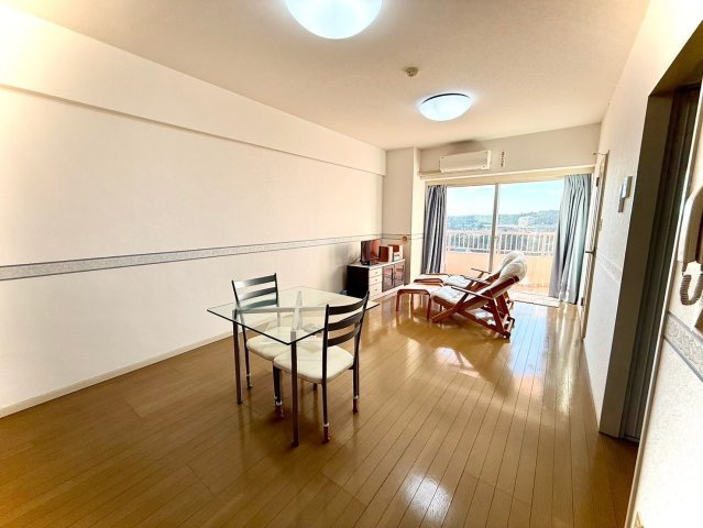 シーサイド・リゾート南房総貴賓館の居間・リビング