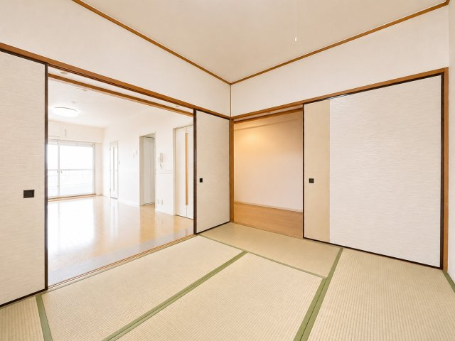シーサイド・リゾート南房総貴賓館の和室|※画像の一部はAIを用いて加工・編集しています。実際の状況と異なる場合がありますので、ご了承下さい。