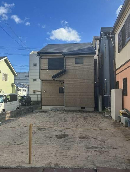 魚崎南町3丁目戸建の駐車場